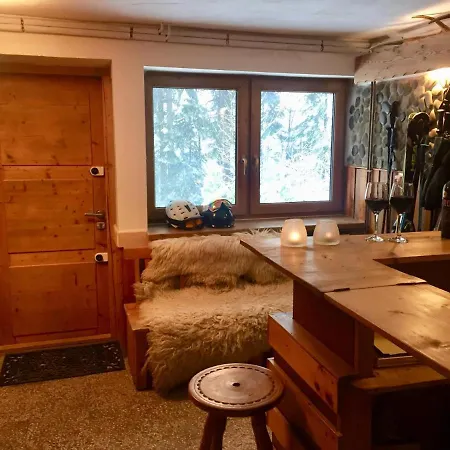 Winterfell - Dom Z Basenem Sezonowym Lipiec-sierpień Chalet *