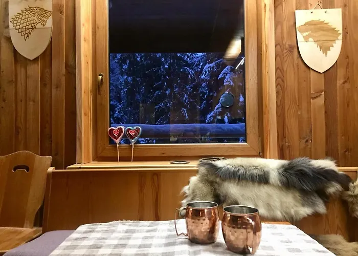 Winterfell - Dom Z Basenem Sezonowym Lipiec-sierpien شاليه